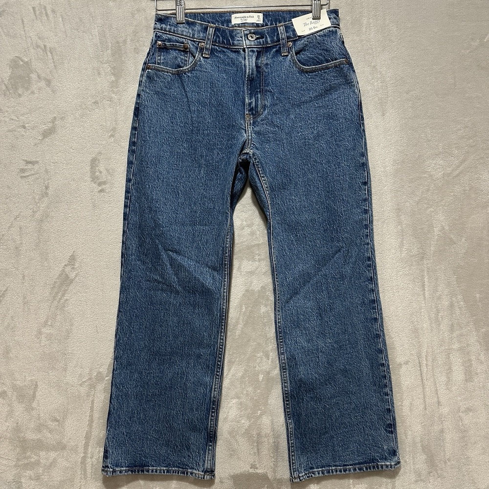 Abercrombie & Fitch The Baggy Low Rise Jeans Size 25 X 0 Medium Wash Pockets